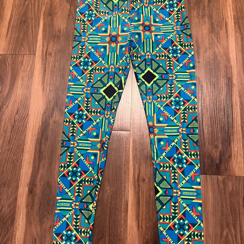 LuLaRoe Geometric Teal Blue Green Leggings